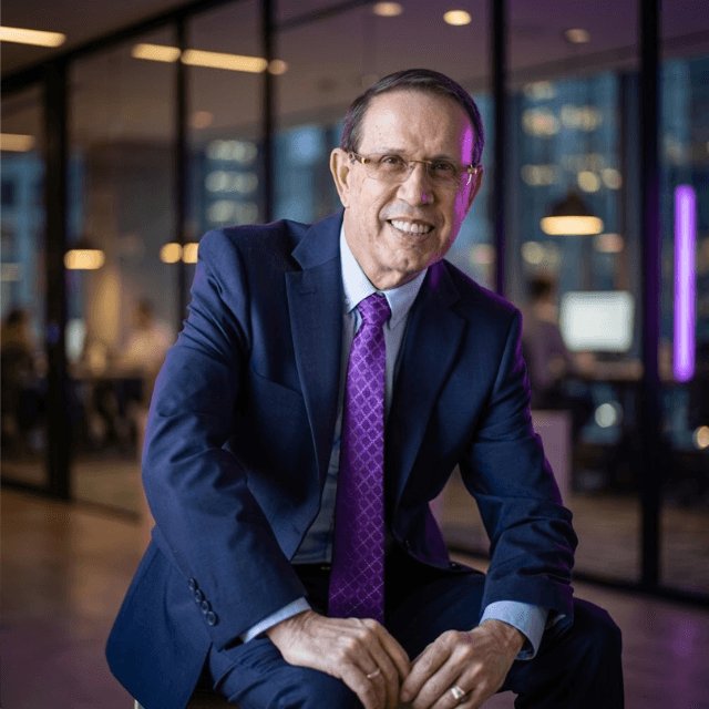 Prof. Carlos Wizard